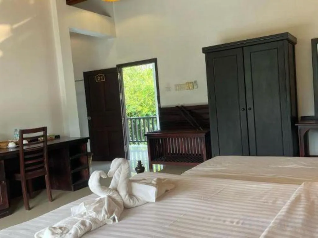 Bed in Nam Ou Riverside Resort