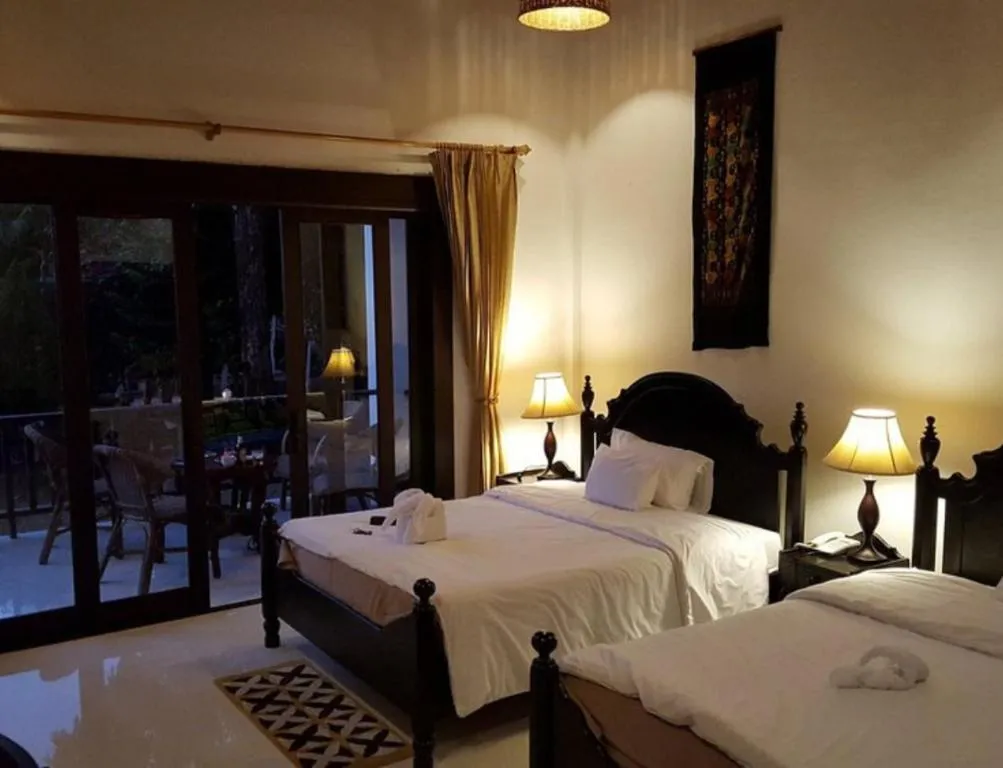 Bed in Nam Ou Riverside Resort