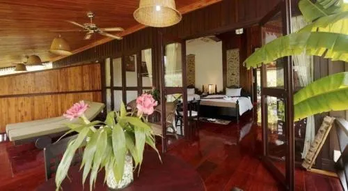 Nam Ou Riverside Resort