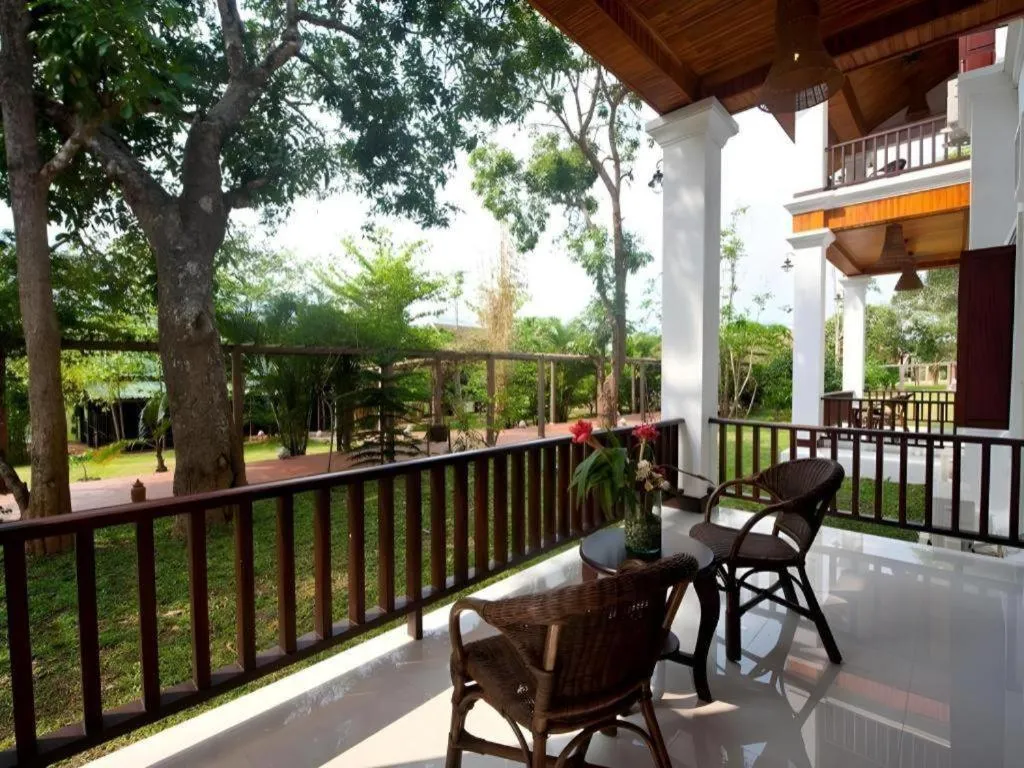 Nam Ou Riverside Resort