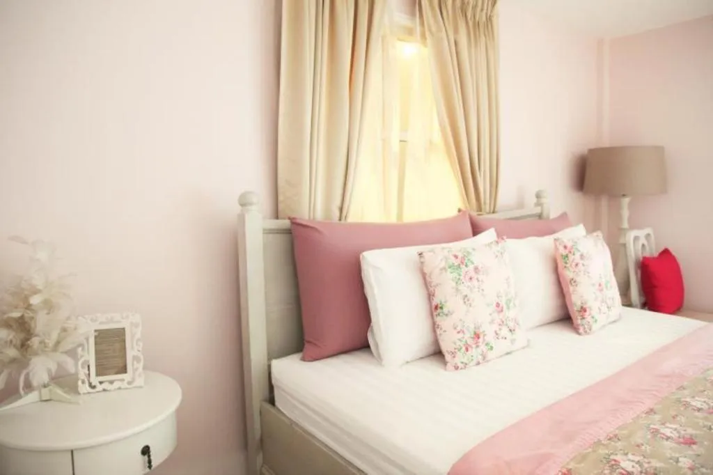 Bed in Baan Hmon-Oon