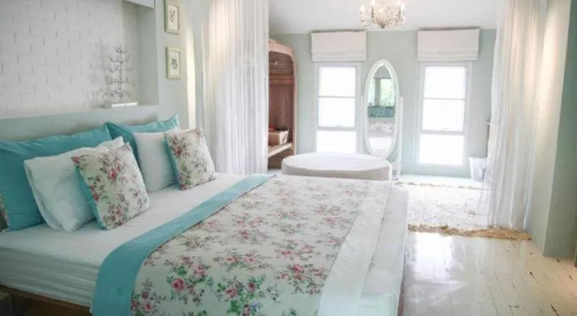 Bed in Baan Hmon-Oon