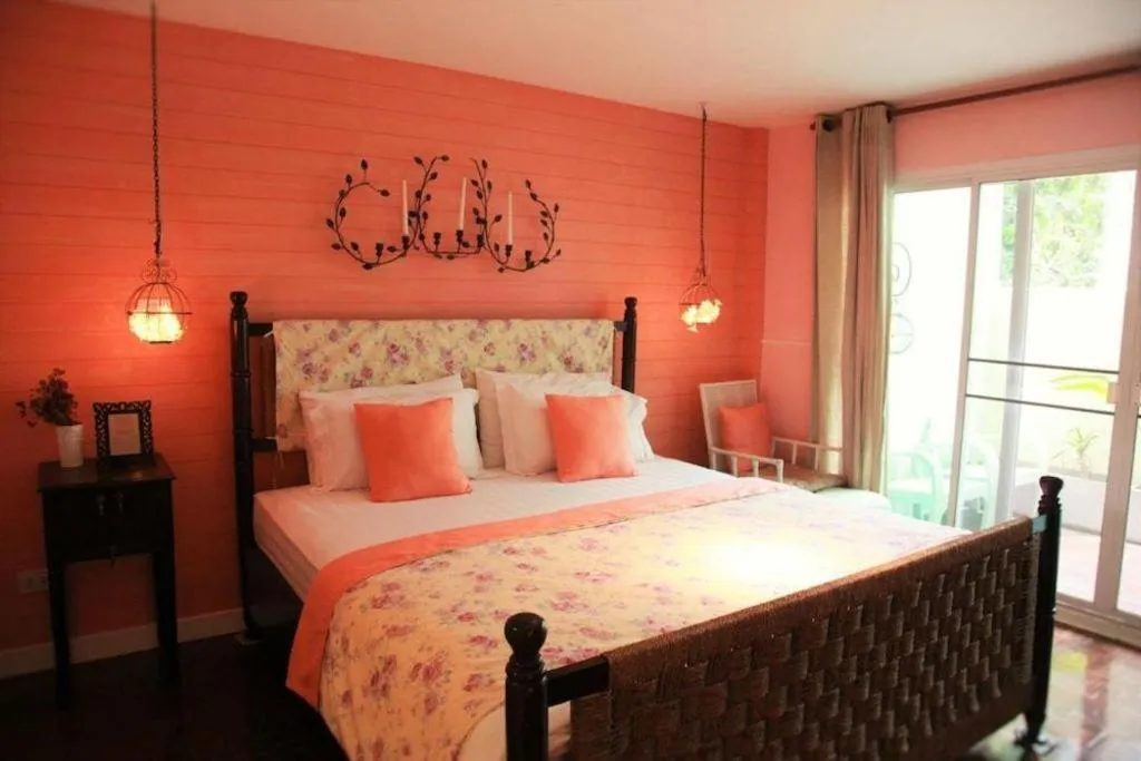 Bed in Baan Hmon-Oon