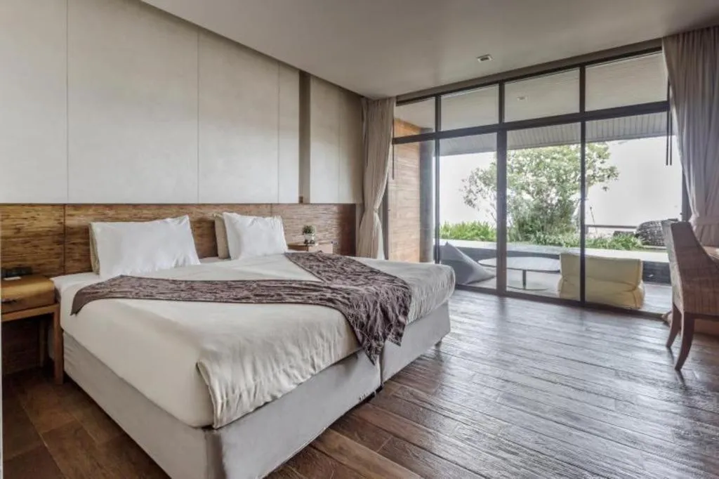 Bed in Na Tara Resort