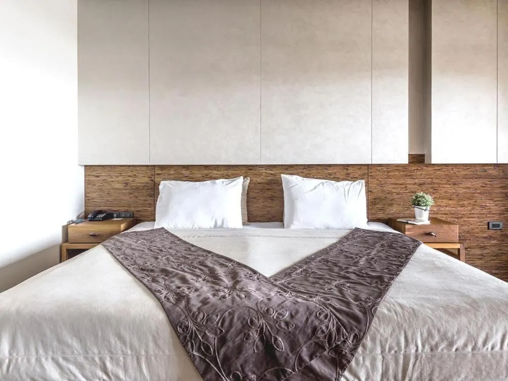 Bed in Na Tara Resort