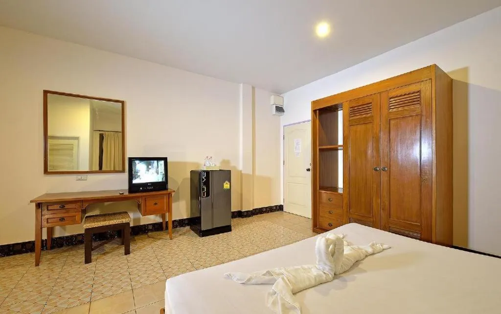 Bed in Krabi Grand Place Hotel