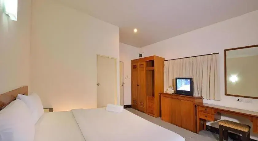 Bed in Krabi Grand Place Hotel Bed in Krabi Grand Place Hotel