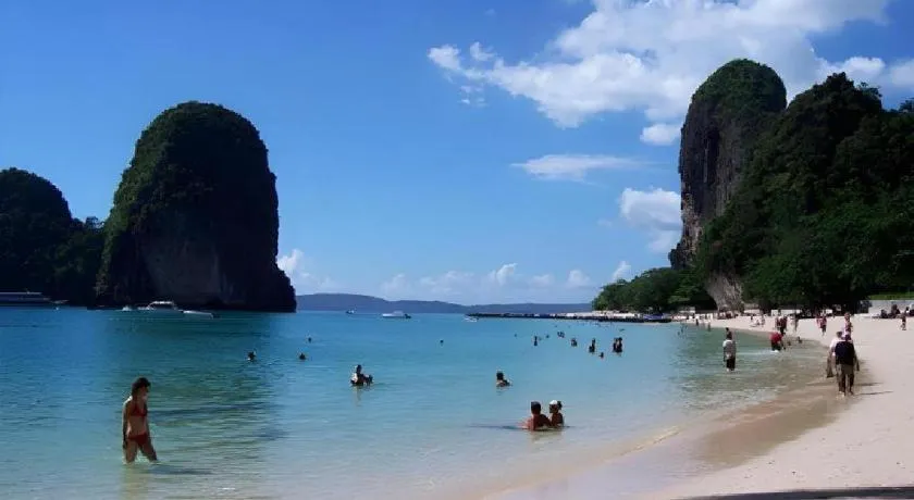 Krabi Grand Place Hotel