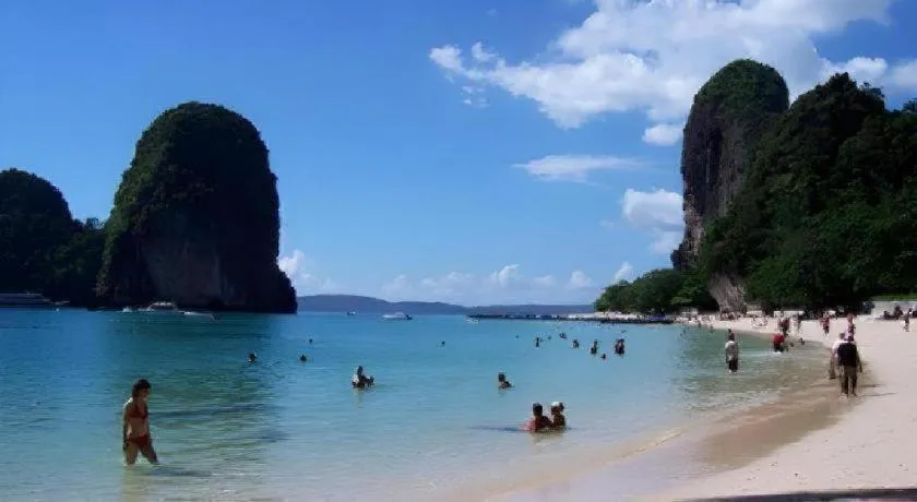 Krabi Grand Place Hotel