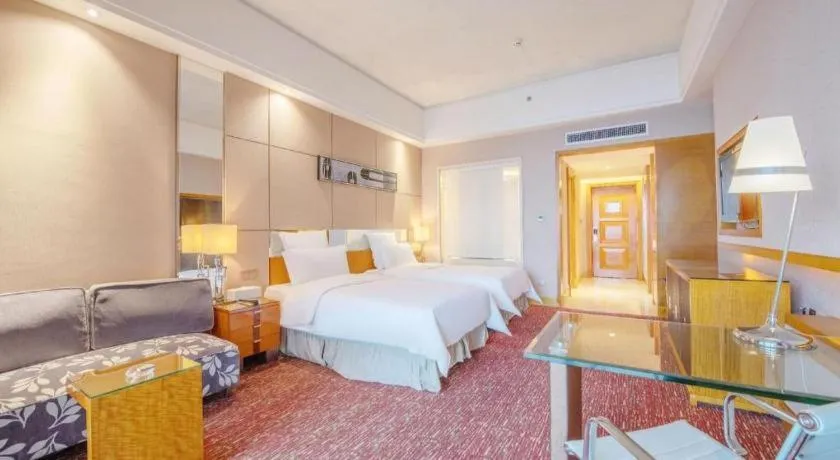 Bed in Babylon Hotel