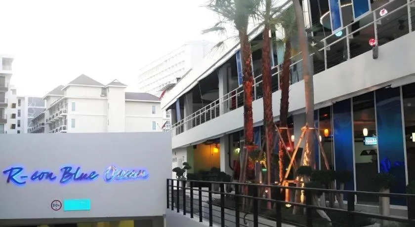 R-Con Blue Ocean Hotel