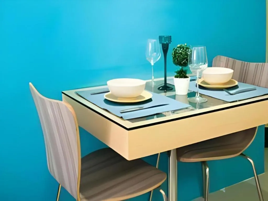 R-Con Blue Ocean Hotel