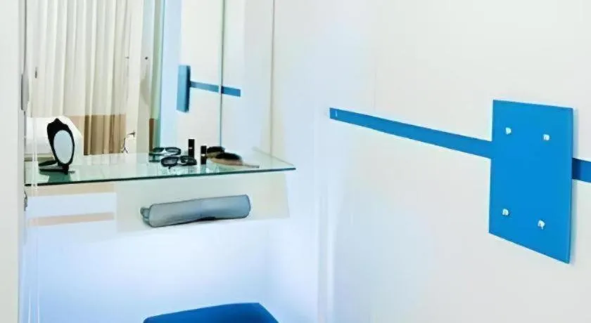 R-Con Blue Ocean Hotel