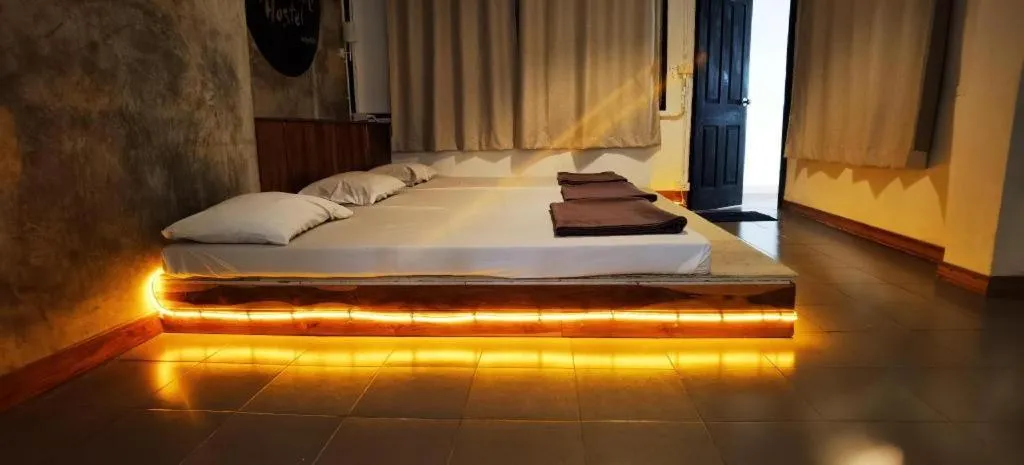 Bed in Chinawat Hotel