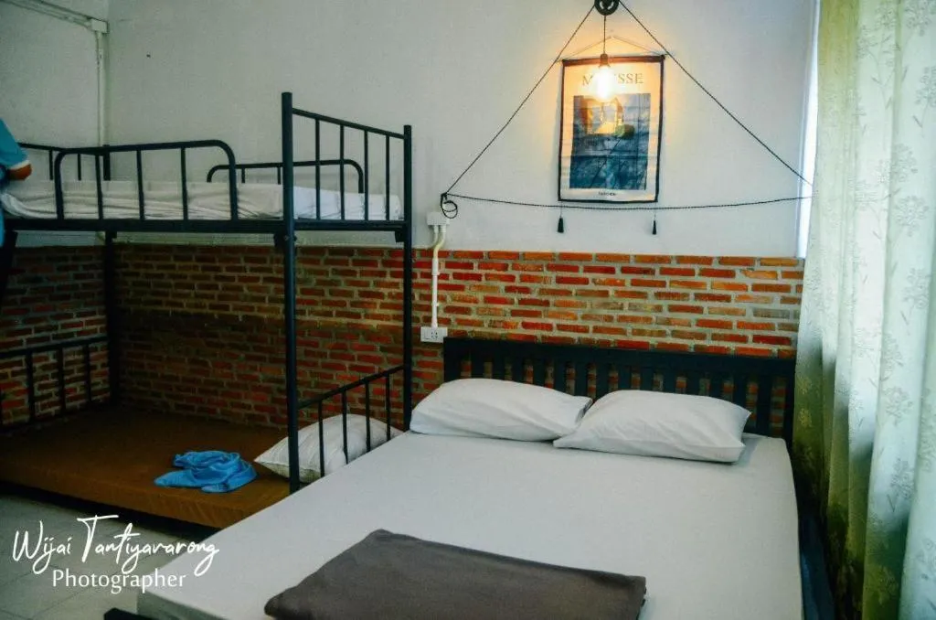 Bed in Chinawat Hotel