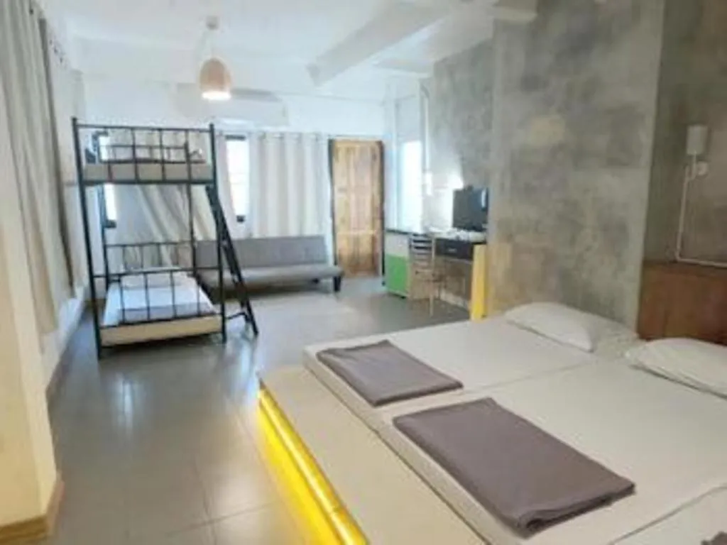 Bed in Chinawat Hotel