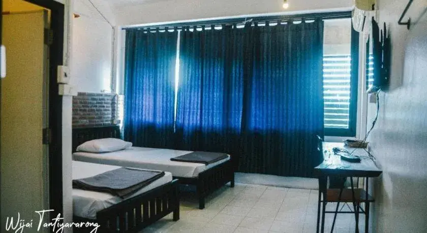 Bed in Chinawat Hotel Bed in Chinawat Hotel