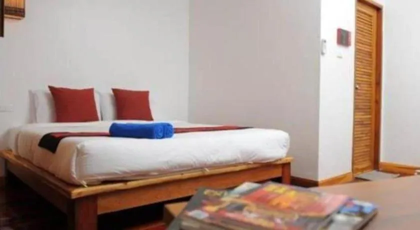 Bed in Sukkasem Hotel