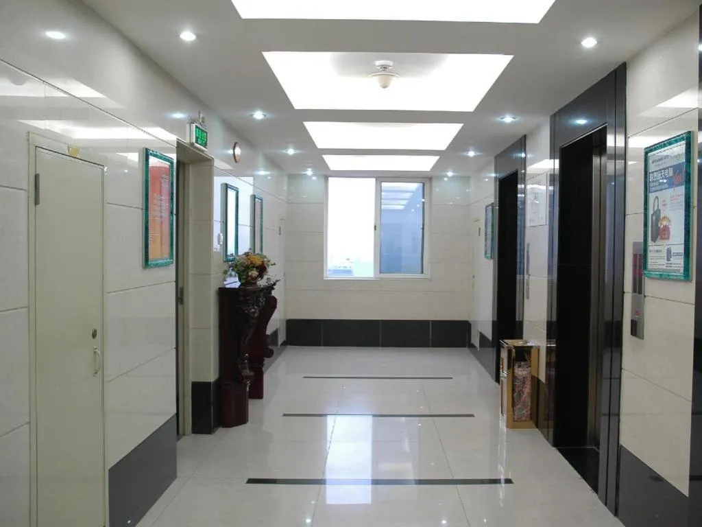 Jinzhou International Business Hotel