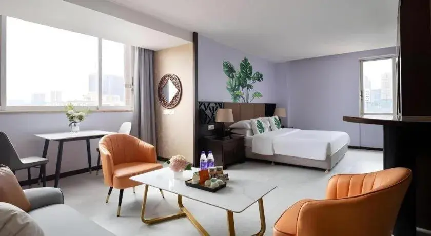 Bed in Wings Hotel Bed in Wings Hotel