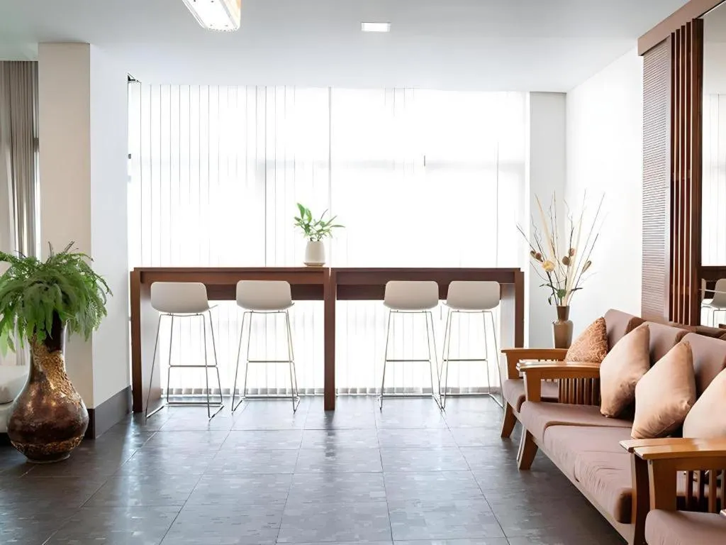 B2 Bangkok Srinakharin Boutique & Budget Hotel