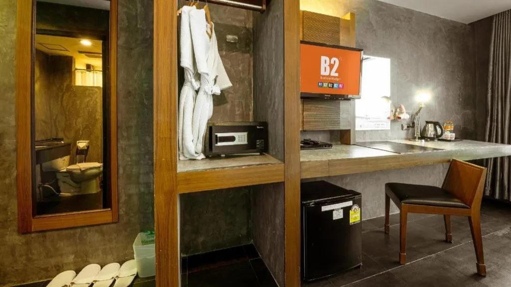 B2 Bangkok Srinakharin Boutique & Budget Hotel