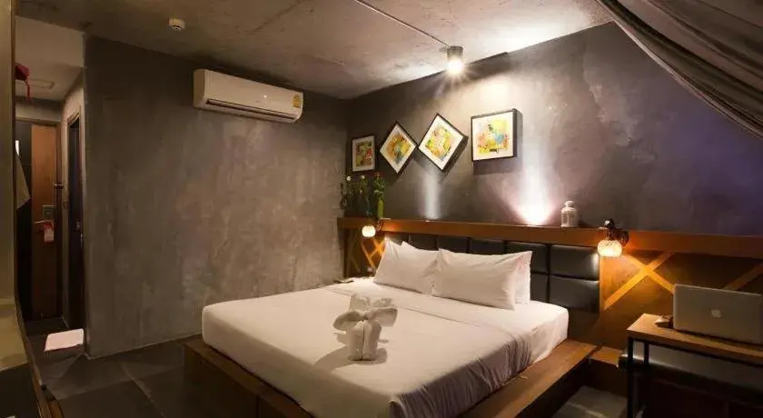 Bed in B2 Bangkok Srinakharin Boutique & Budget Hotel Bed in B2 Bangkok Srinakharin Boutique & Budget Hotel
