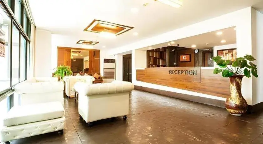 B2 Bangkok Srinakharin Boutique & Budget Hotel B2 Bangkok Srinakharin Boutique & Budget Hotel