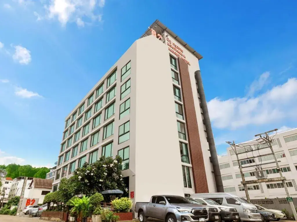 B2 Bangkok Srinakharin Boutique & Budget Hotel B2 Bangkok Srinakharin Boutique & Budget Hotel