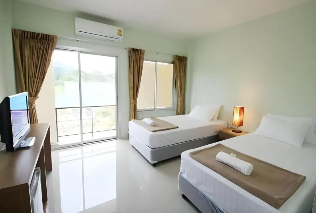 Bed in Palm Hill Resort Bed in Palm Hill Resort