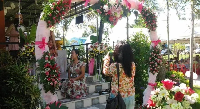 BanRai ChernMa Resort