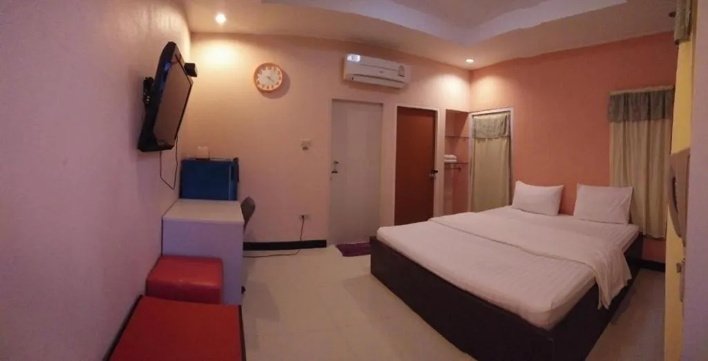 Bed in BanRai ChernMa Resort