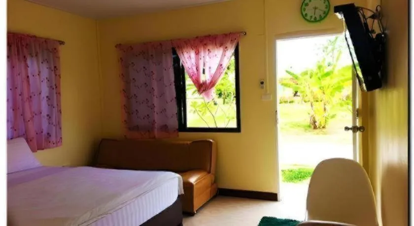 Bed in BanRai ChernMa Resort