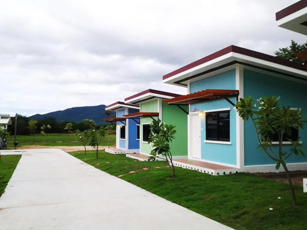 BanRai ChernMa Resort