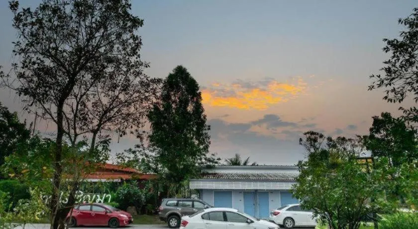 BanRai ChernMa Resort