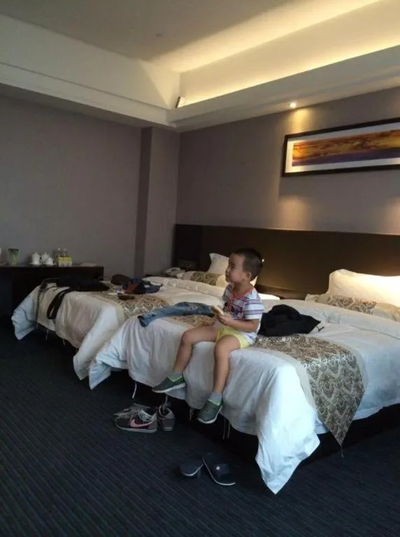 Bed in Chimelong Hotel