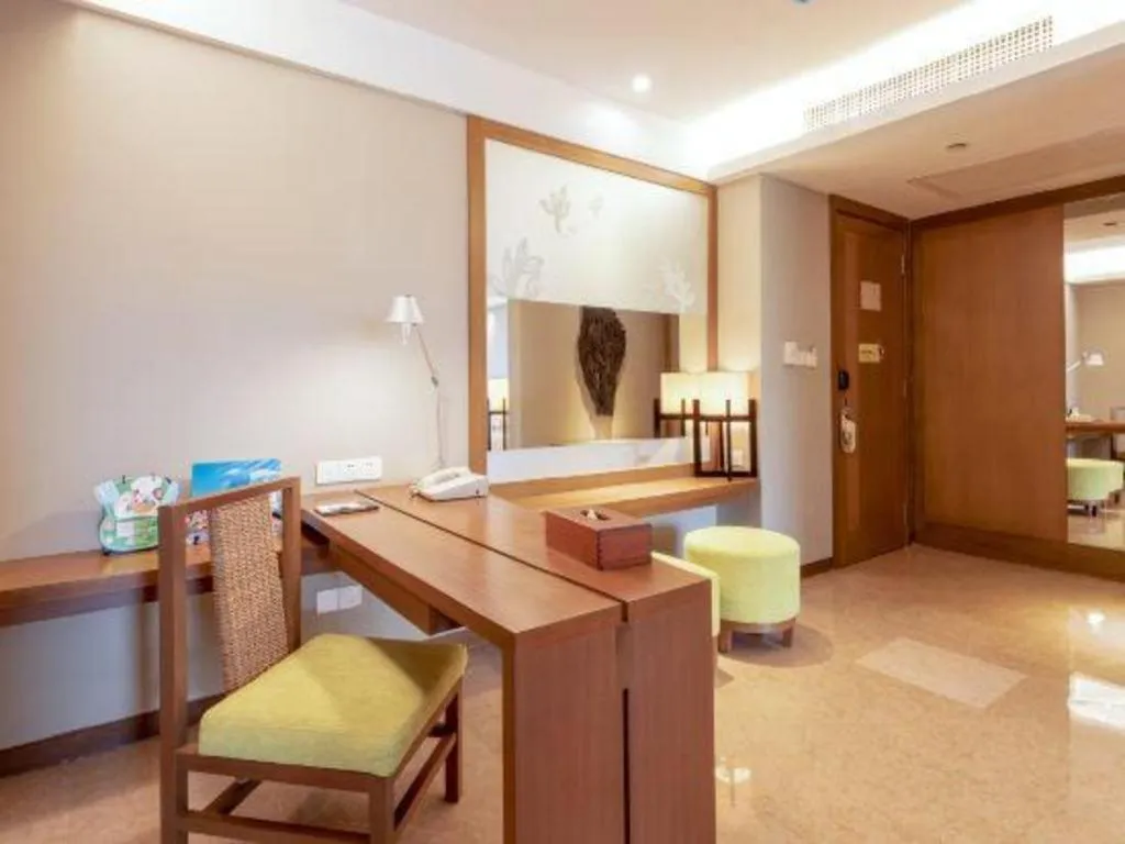 Bed in Chimelong Hotel