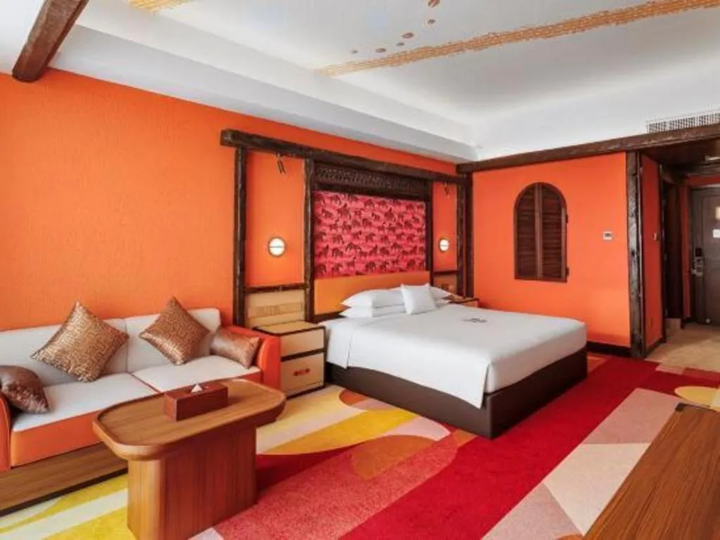 Bed in Chimelong Hotel