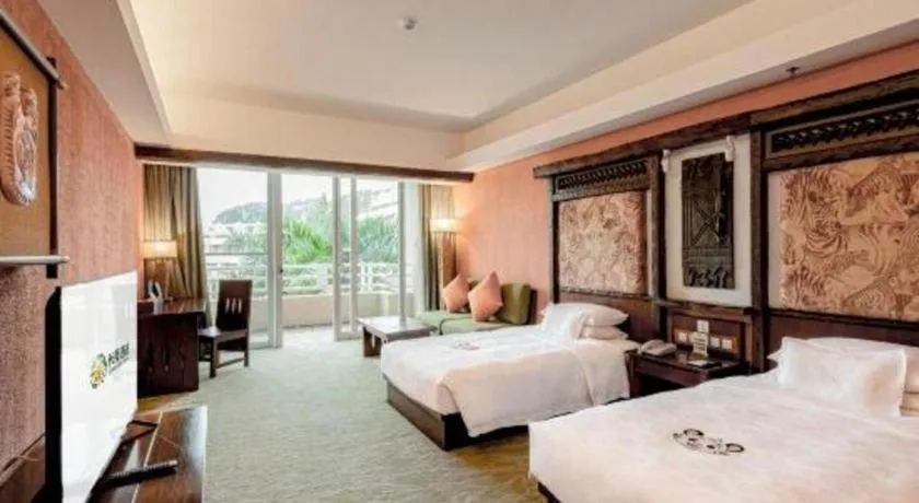 Bed in Chimelong Hotel