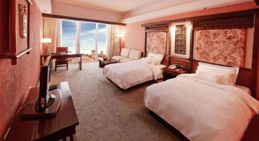 Bed in Chimelong Hotel