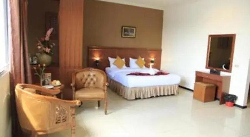 Bed in Garuda Hotel Pontianak Bed in Garuda Hotel Pontianak