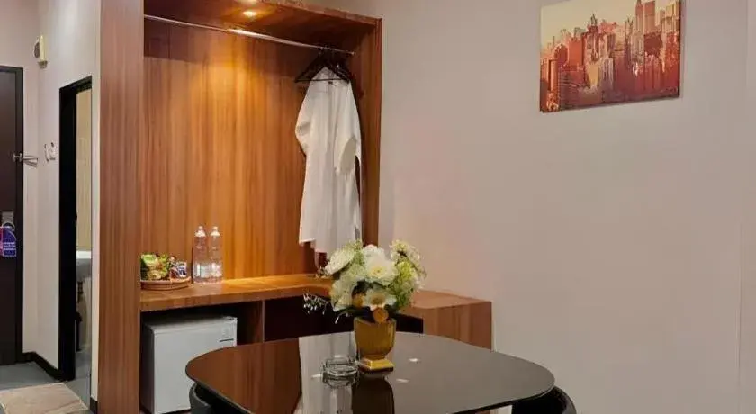 Garuda Hotel Pontianak Garuda Hotel Pontianak