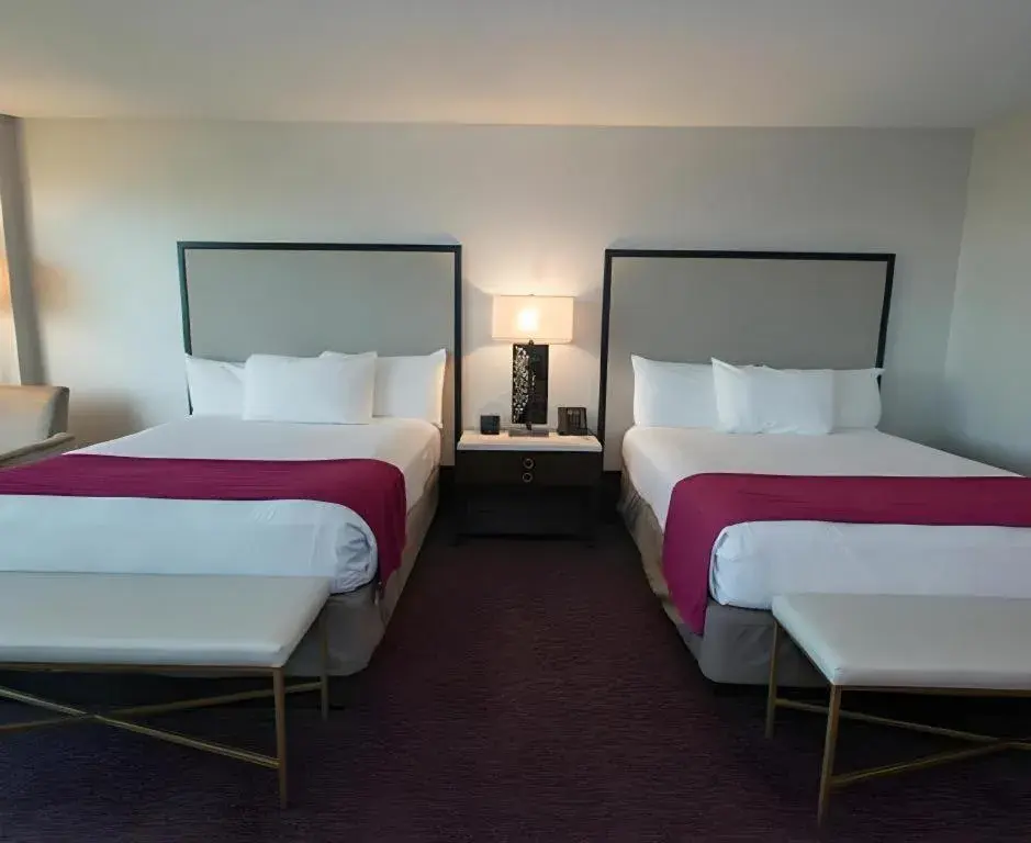 Bed in Suncoast Hotel and Casino Bed in Suncoast Hotel and Casino