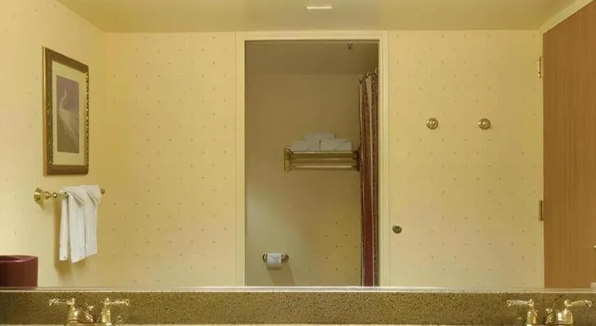 Suncoast Hotel and Casino