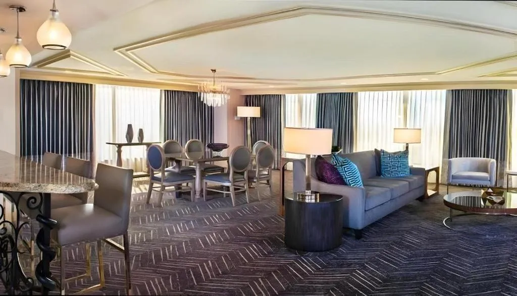 Suncoast Hotel and Casino