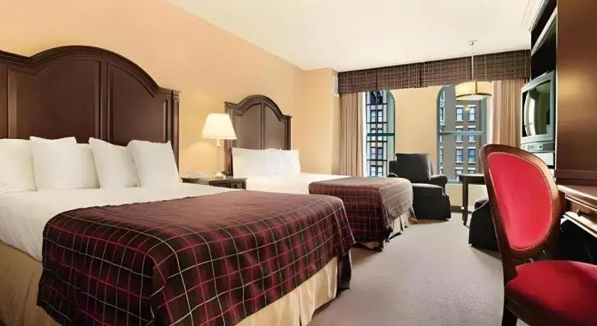 Bed in Sam's Town Hotel and Gambling Hall Bed in Sam's Town Hotel and Gambling Hall