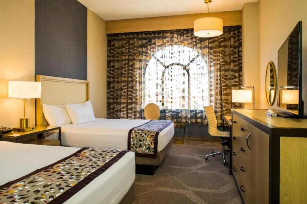 Bed in Sam's Town Hotel and Gambling Hall