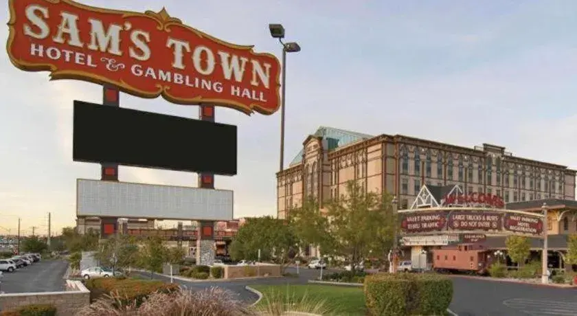 Sam's Town Hotel and Gambling Hall Sam's Town Hotel and Gambling Hall