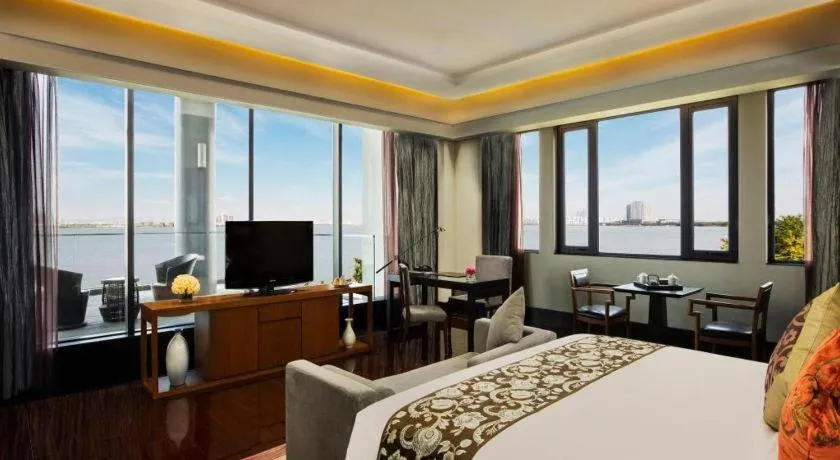Bed in Worldhotel Grand Dushulake Suzhou