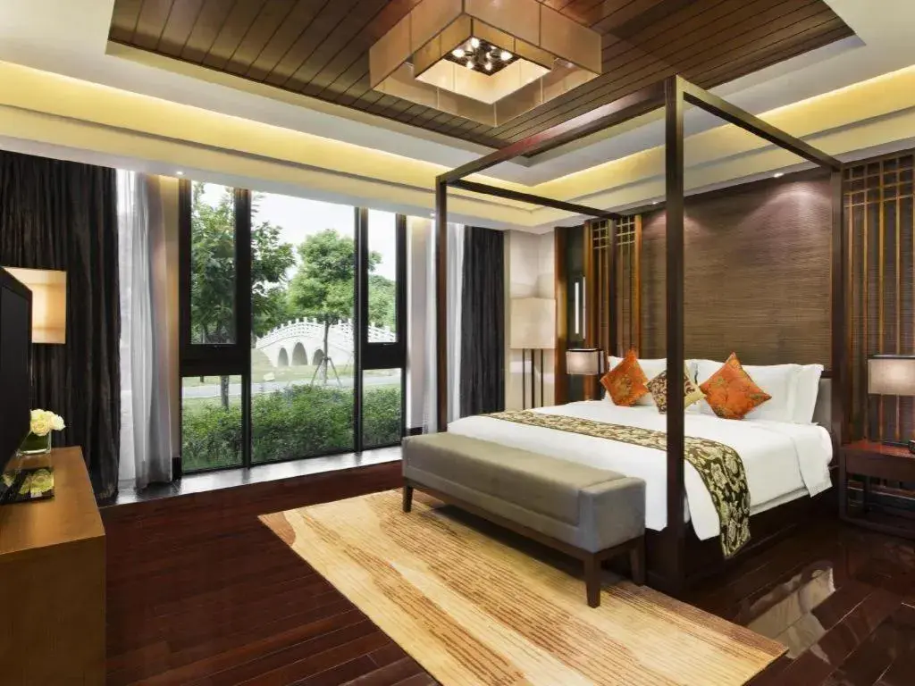 Bed in Worldhotel Grand Dushulake Suzhou Bed in Worldhotel Grand Dushulake Suzhou